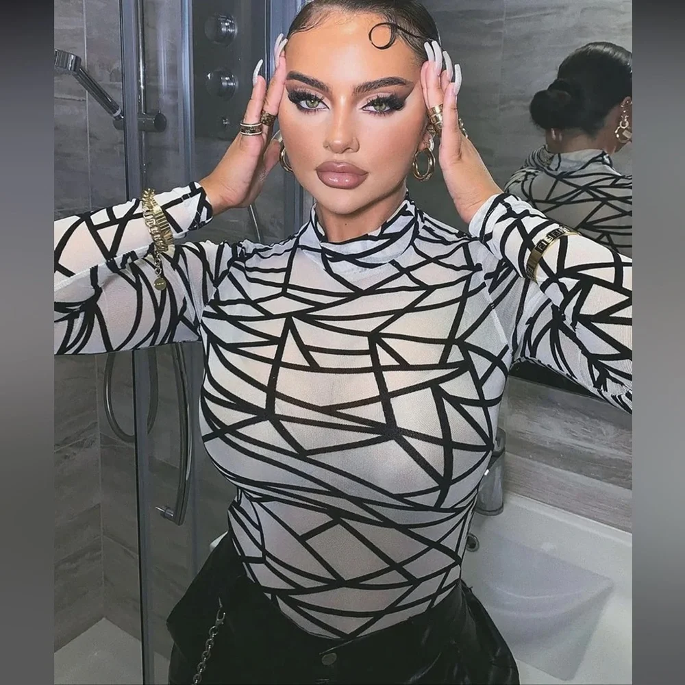 Body suit. Mesh body suit - Picture 7 of 11